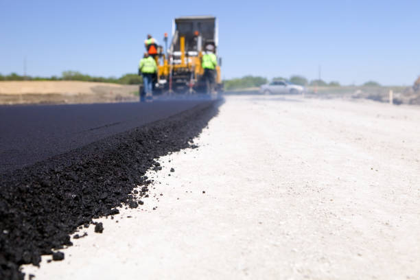 Best Driveway Pavers Near Me  in Pontiac, IL